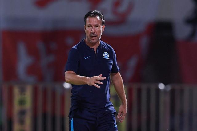 开云体育app-范加斯特豪赌成功!轮换10人还能逼平广州队